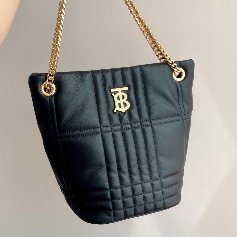 B**rry bucket bags